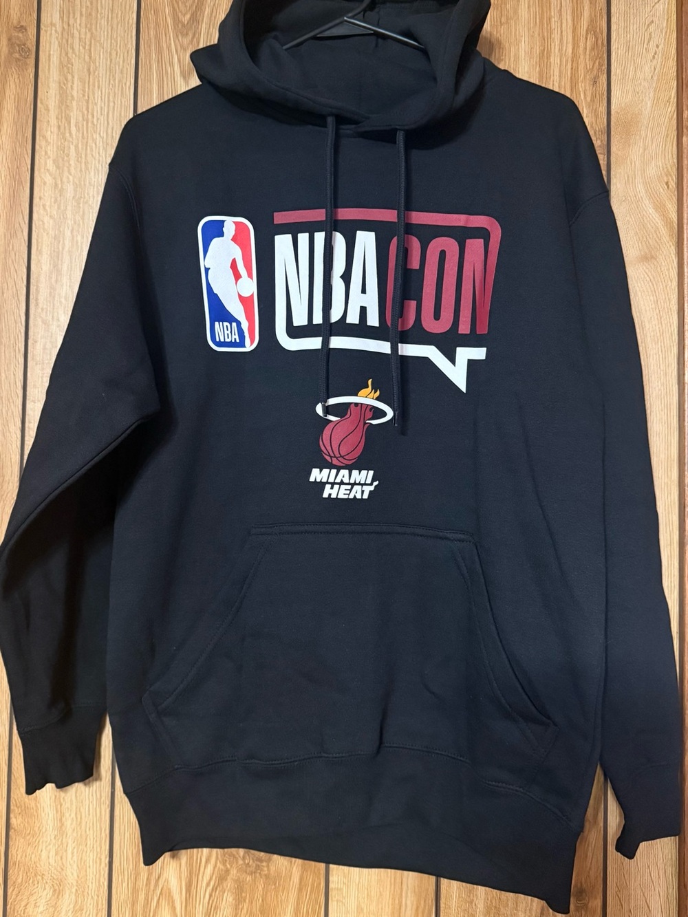 NWT NBA Miami Heat Hoodie with Red and White Chest Logo Men’s Size S